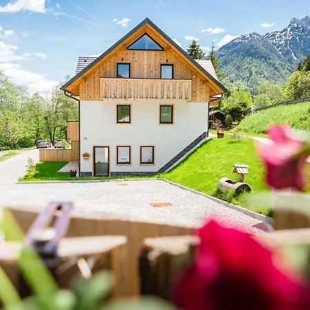 Hisa Kosobrin * Kranjska Gora