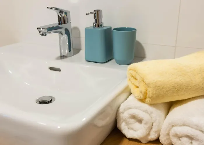 Hisa Kosobrin شقة *