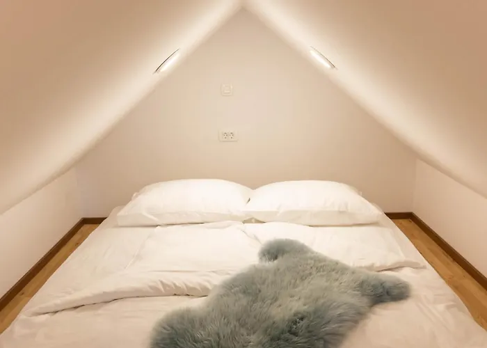 Hisa Kosobrin * كْرانْيِسكا غورا