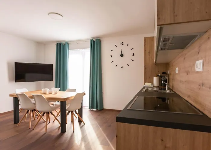 شقة Hisa Kosobrin كْرانْيِسكا غورا